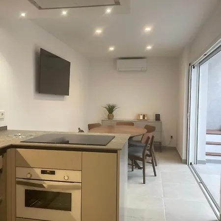 Apartamento Eden Beach كاليبي